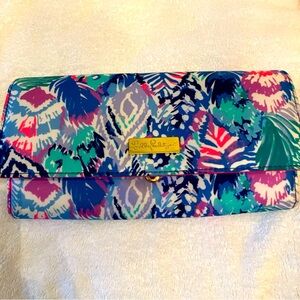Lilly Pulitzer Travel Wallet Passport Document Organizer Folio Quill Out NWOT